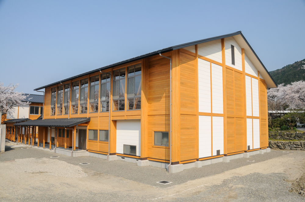 画像：えひめ学園　体育館新築工事