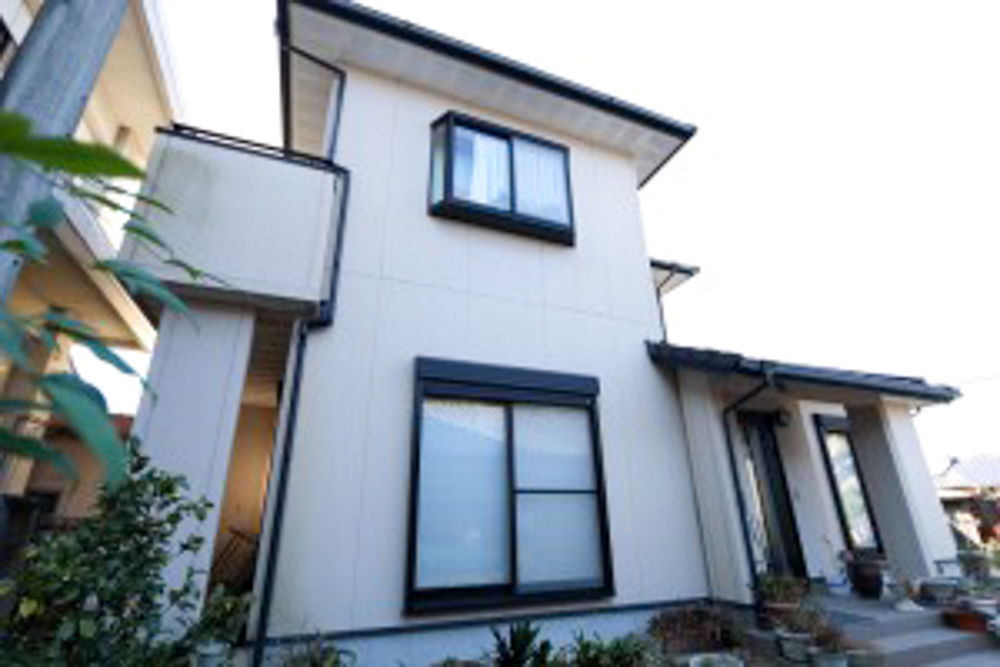 白石工務店｜施工事例｜T様邸　外壁塗装工事｜Before画像1