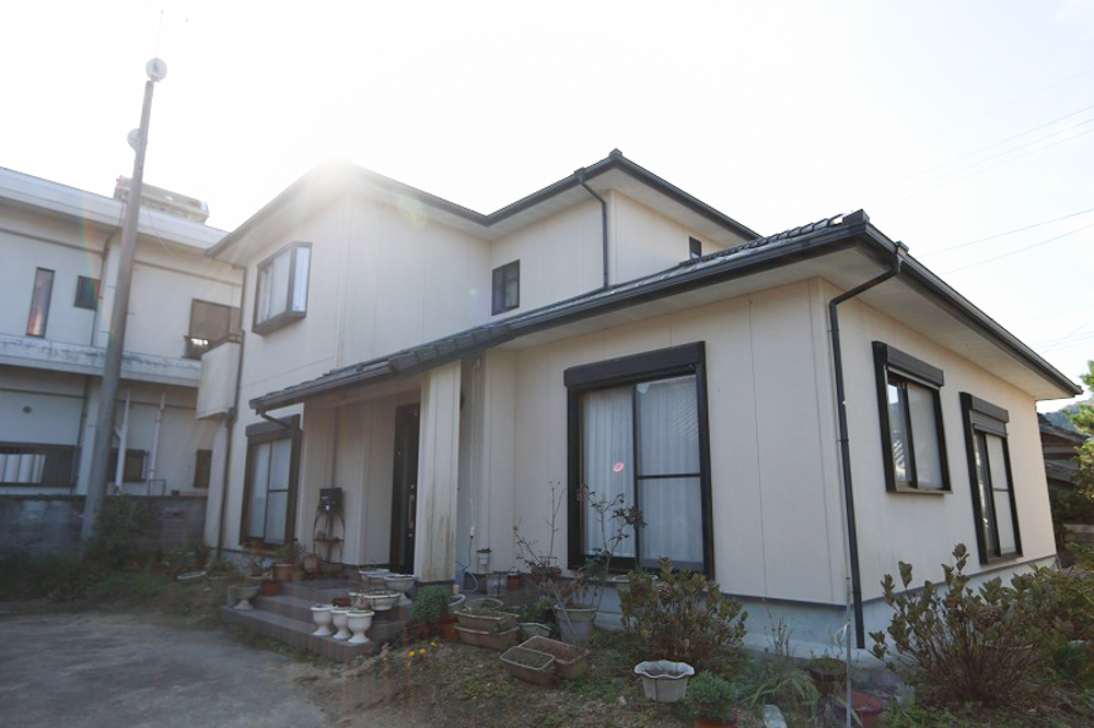 白石工務店｜施工事例｜T様邸　外壁塗装工事｜Before画像2